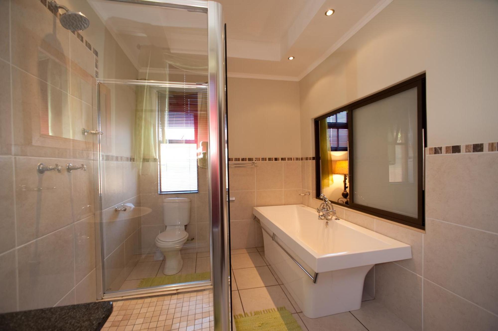 Rise And Shine Lodge Bloemfontein Buitenkant foto