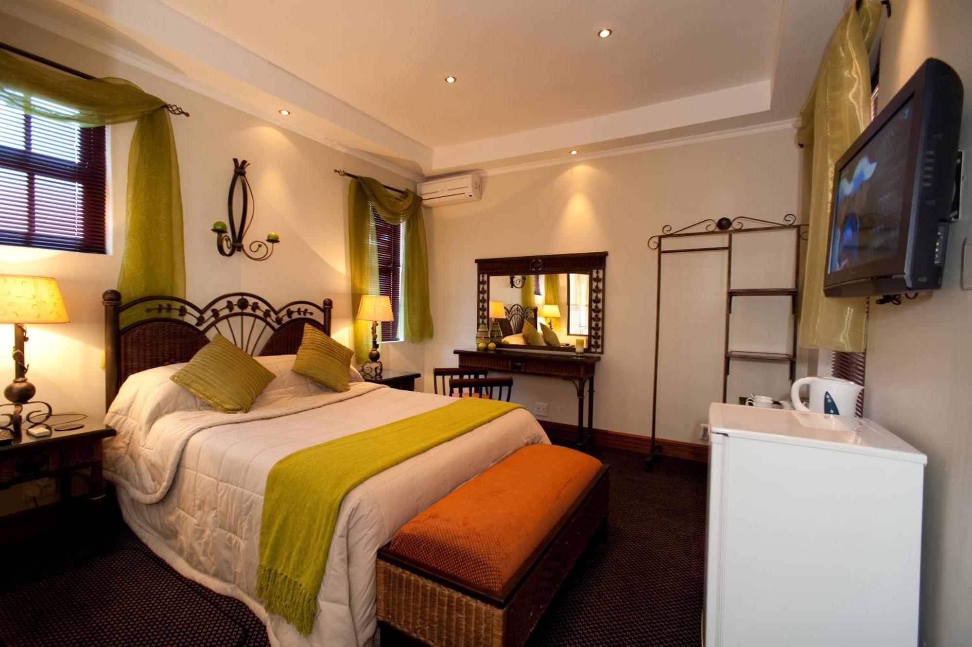Rise And Shine Lodge Bloemfontein Buitenkant foto