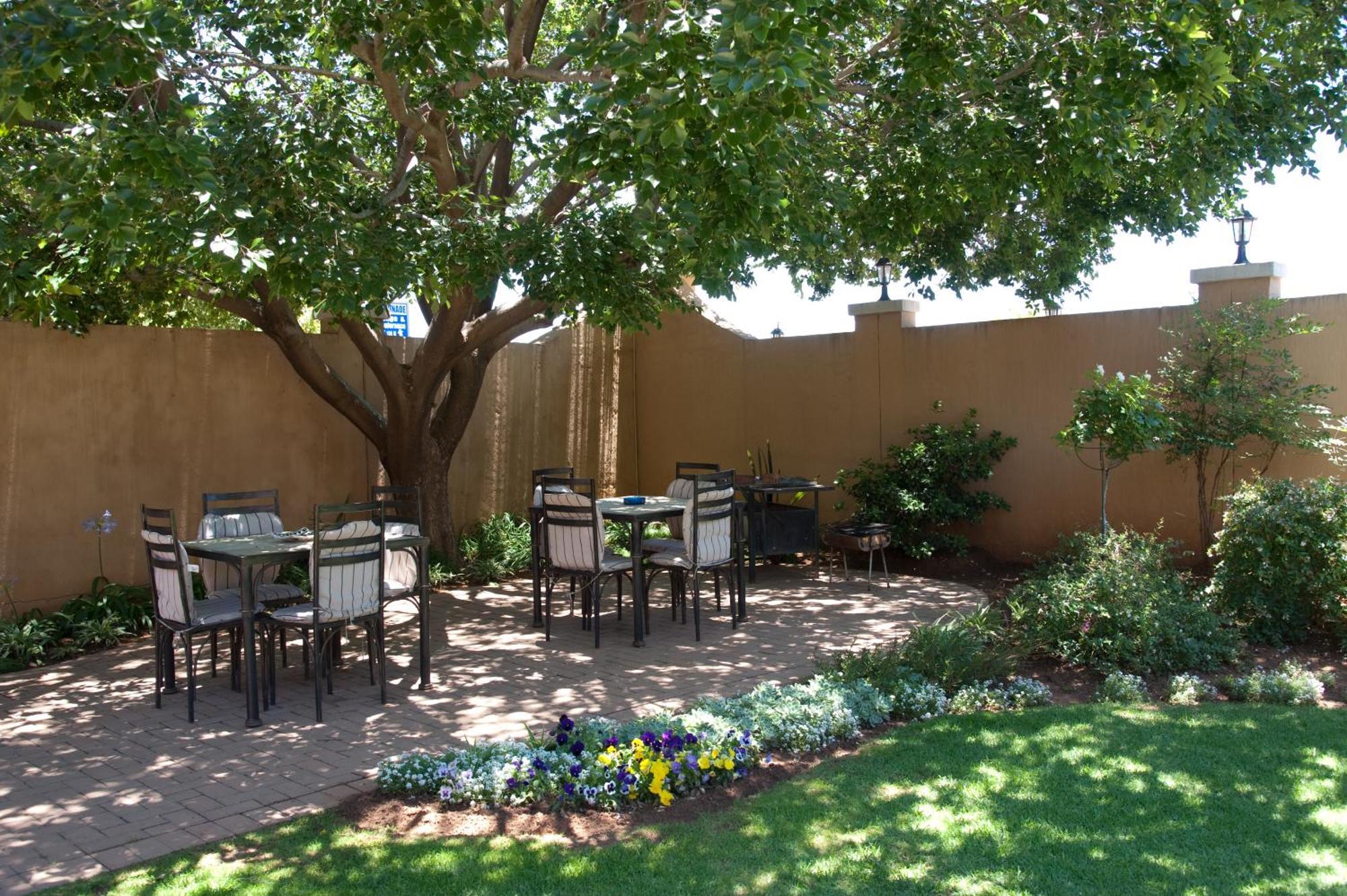 Rise And Shine Lodge Bloemfontein Buitenkant foto